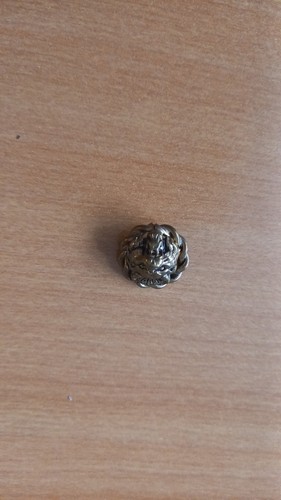 Bouton laiton tete de - en,