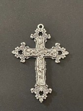 crucifix en métal argenté, croix religieuse en pendentif