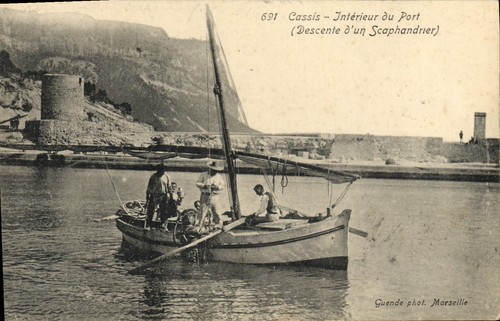 Cassis intérieur du - du, port
