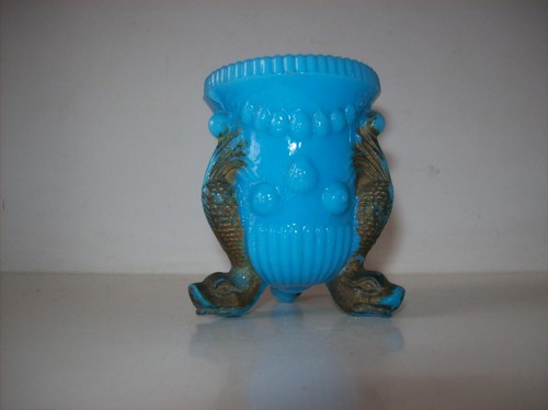Ancien vase tripode opaline - tripode, en