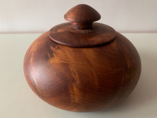 Pot boite tabac - en, bois