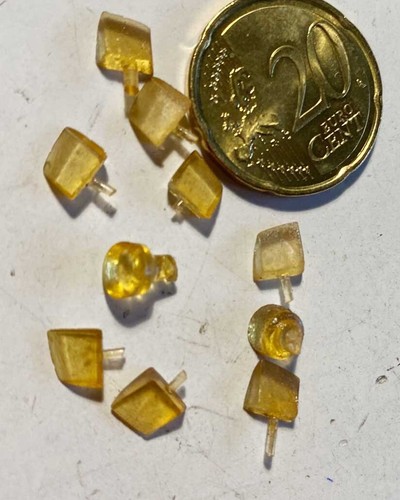 Lot phares jaunes - 10,