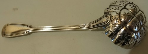 Saupoudreuse en metal - saupoudreuse,