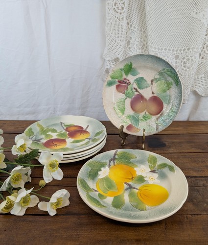 Assiettes barbotine saint - 6,