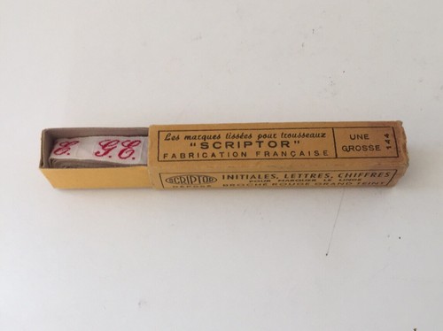 Initiales broderie monogramme - initiales,