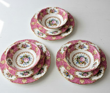Lot de 9 assiettes Royal