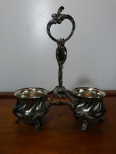 Huilier et vinaigrier en métal argenté Gallia Christofle style rocaille Louis XV