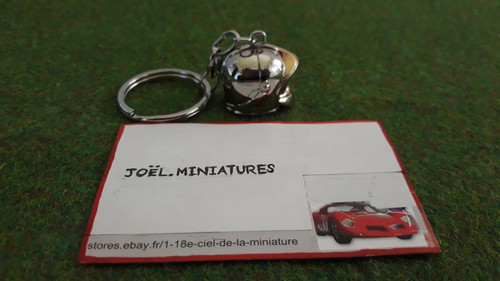 Magnifique porte clefs casque - magnifique,