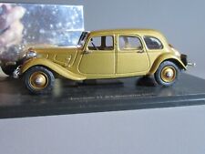 A516 Atlas 35 Citroën Traction 11 A Limousine 1936 Doré Saga des Tractions 1:43