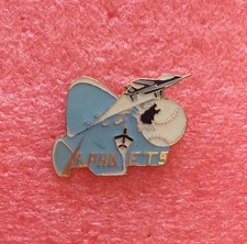 T03 Pins MILITARIA Militaire