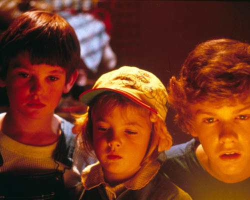 Henry thomas drew barrymore - henry, &