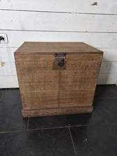 Ancien Coffre En Chêne Massif