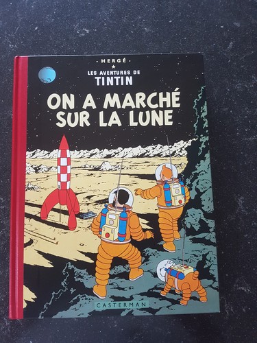 Tintin marché sur - tintin, a