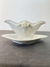 Ancienne Saucière en Porcelaine de Paris blanche Fin XIXéme Début XXéme