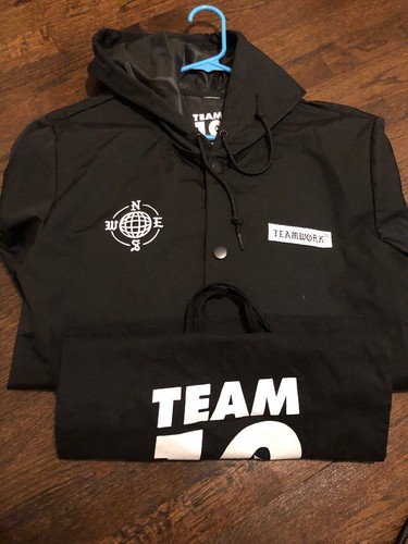 Team jacket and - size, am