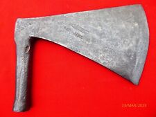 grande hache de bucheron ou