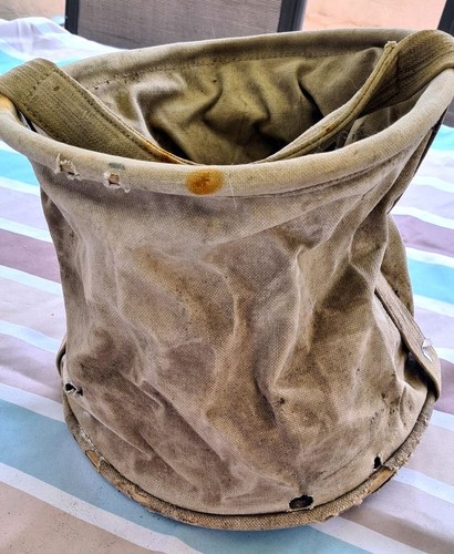 Seau eau ww2 - seau,
