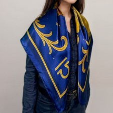 Carré de Soie 88 cm LIBRA –