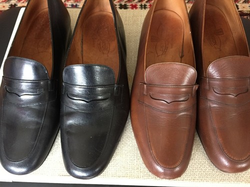Deux paires mocassins - deux,