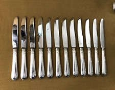 12 couteaux à entremet en