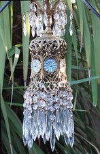 Jeweled Tulip lily filigree