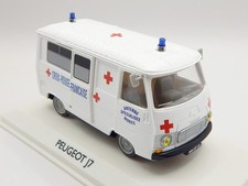 Peugeot J7 ambulance