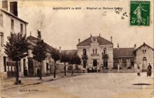 CPA MONTIGNY-le-ROI Hopital et