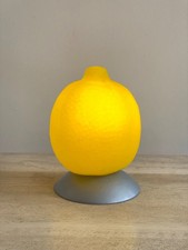 Lampe citron jaune Ikea