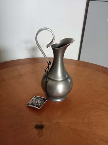 Aiguiere étain hauteur - aiguiere,