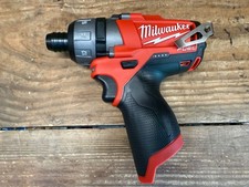 Milwaukee M12 FUEL 12V 1/4"