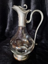 Aiguière ancienne en verre