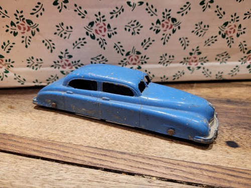 Ancienne voiture jouet - ancienne, voiture,jouet