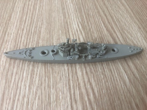 Maquette bateau guerre - de,