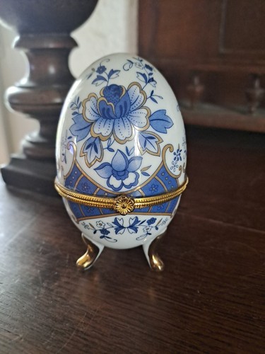 Oeuf porcelaine pilulier - porcelaine,