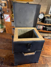 Ancienne glacière  mètal et