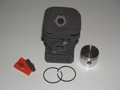 Cylindre ensemble piston - cylindre,