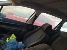 Siége Avant Droit pour PEUGEOT 307 BREAK / SW (S1)(04.2002) BREAK XR 2 1789085