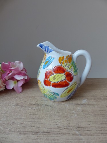 Petit pichet pot - lait, en