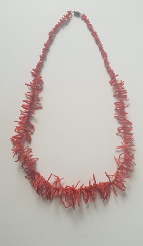 Collier corail ancien début