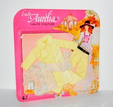 RARE! tenue poupée Lady