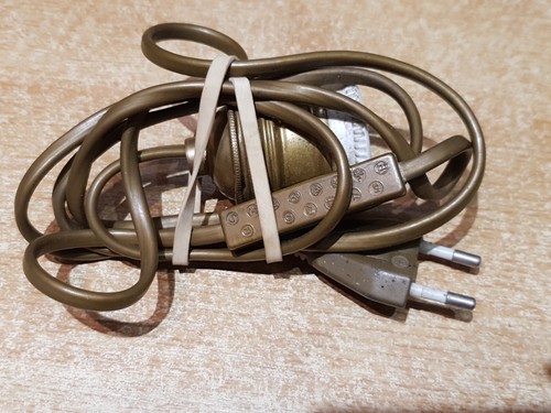 Interrupteur ancien modèle - ,