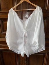 Ancienne culotte fendue  en