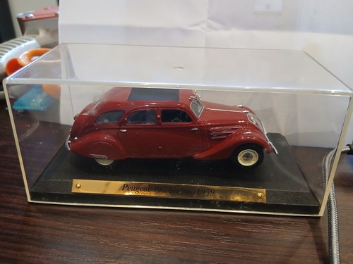 Peugeot 402 berline 1939 - berline,