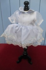 JOLIE ROBE  POUR POUPEE ANCIENNE Raynal, Bella, Gégé, Clodrey ou autres