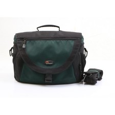 Lowepro Nova 5 AW Sac À