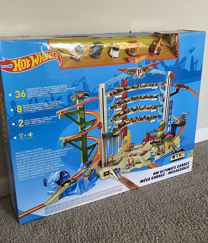 Hot wheels ultimate - hot, garage