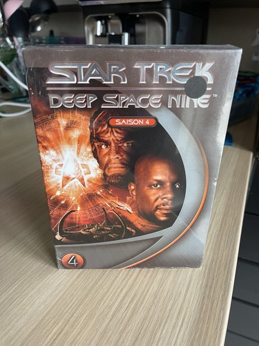 Star trek deep - star,