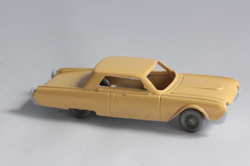 Voiture miniature ingap - voiture, ford