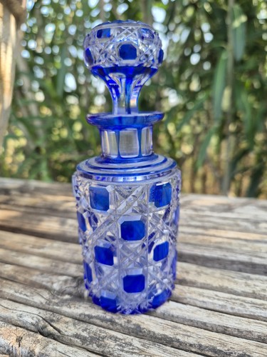 Flacon baccarat couleur - flacon,