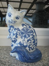 CHAT  PORCELAINE Décor FLEURS